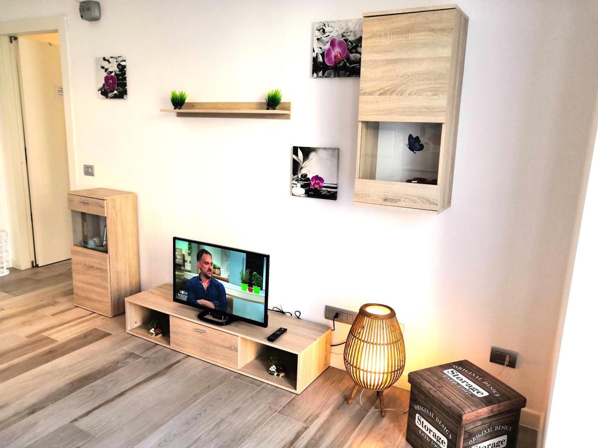 Butterfly Apt In Suna With Garage Verbania Extérieur photo