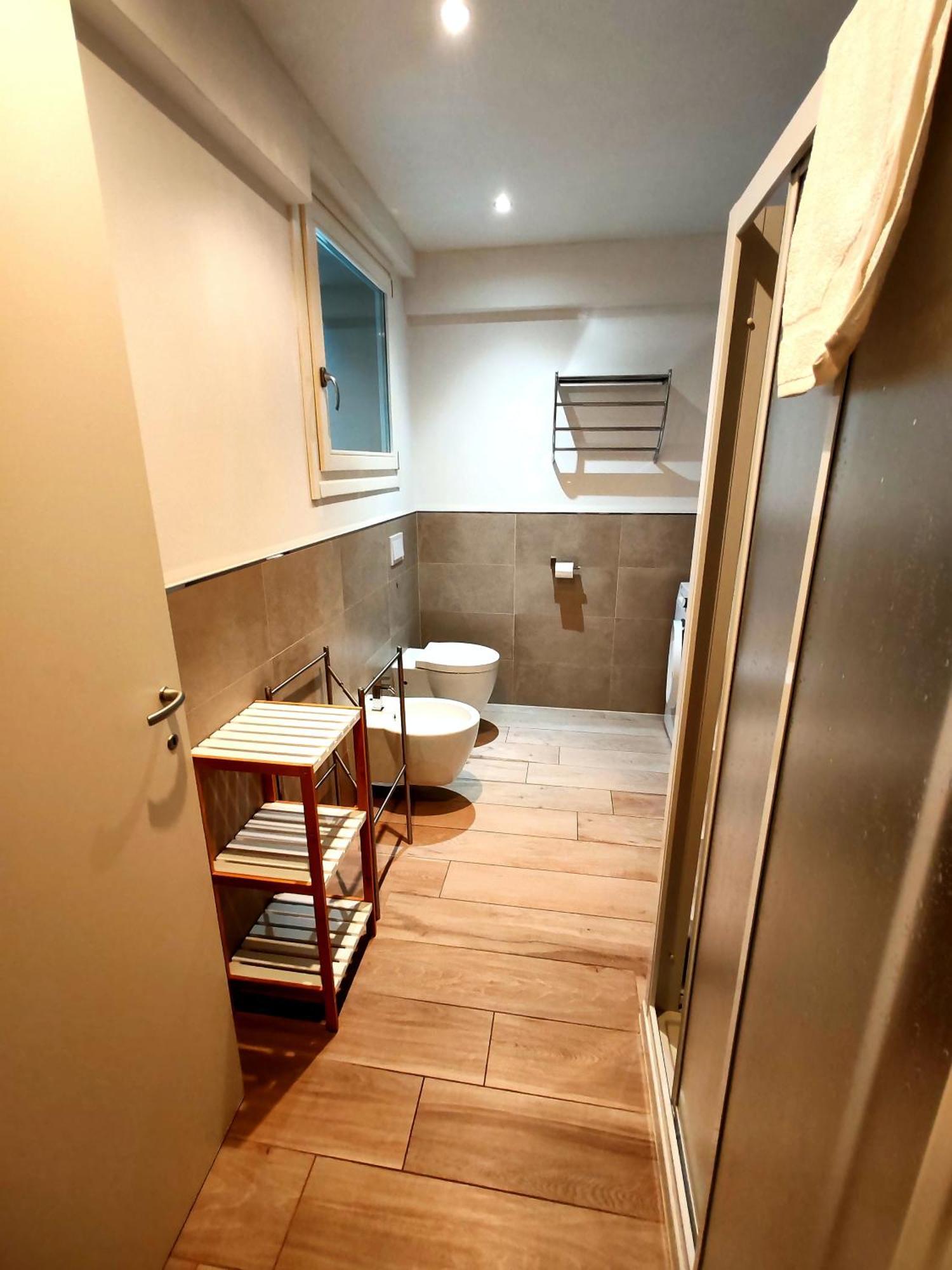 Butterfly Apt In Suna With Garage Verbania Extérieur photo