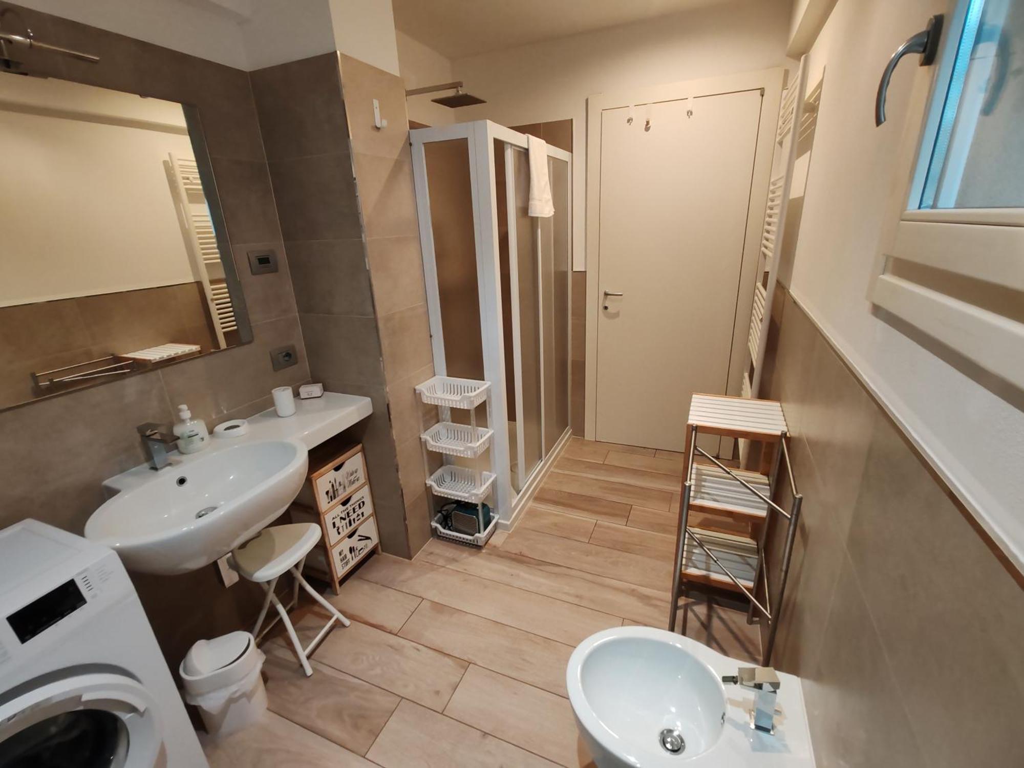 Butterfly Apt In Suna With Garage Verbania Extérieur photo